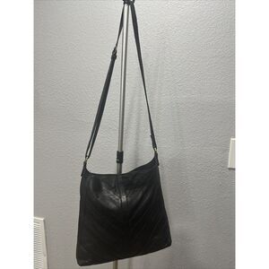 Margot New York Geniuine Leather Chevron Crossbody Bag Purse‎